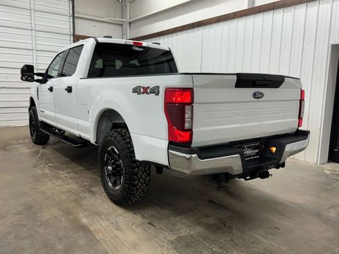 Used 2021 Ford F250 XLT image 4