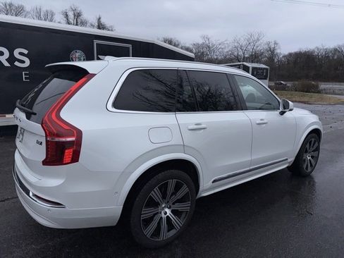 Used 2024 Volvo XC90 B6 Ultimate image 10