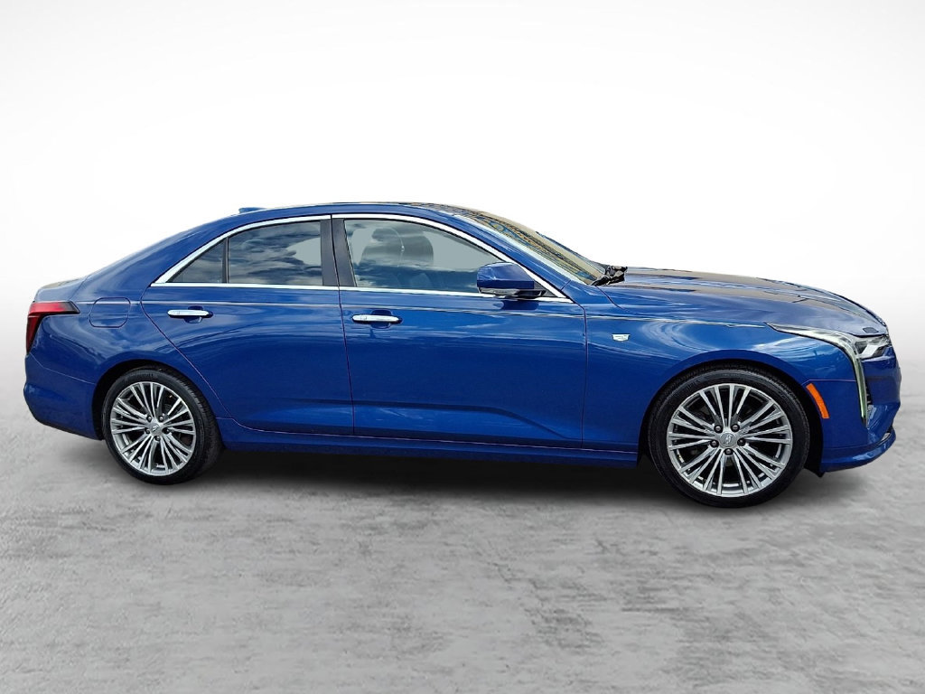 Used 2021 Cadillac CT4 Premium Luxury RWD image 7