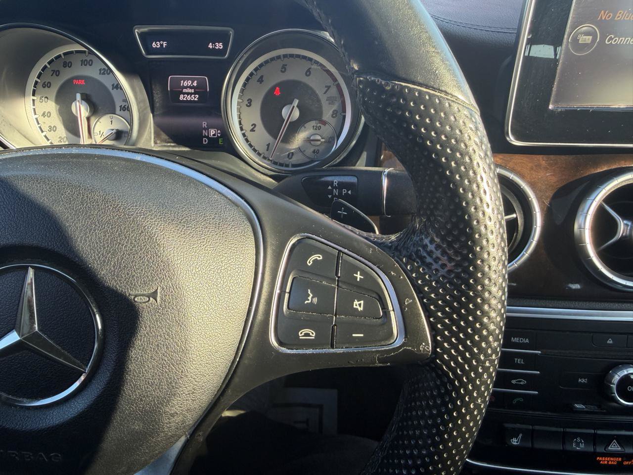 Used 2015 Mercedes-Benz CLA 250 4MATIC image 26