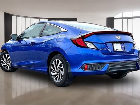 Used 2016 Honda Civic LX image 4