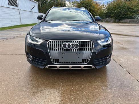 Used 2015 Audi A4 Premium Plus w/ Technology Package image 22