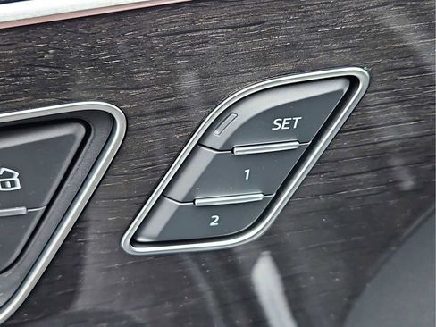 New 2026 Audi Q7 3.0T Premium Plus AWD/4WD image 7