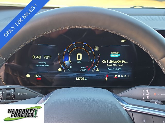 Used 2025 Chevrolet Equinox LT FWD image 17