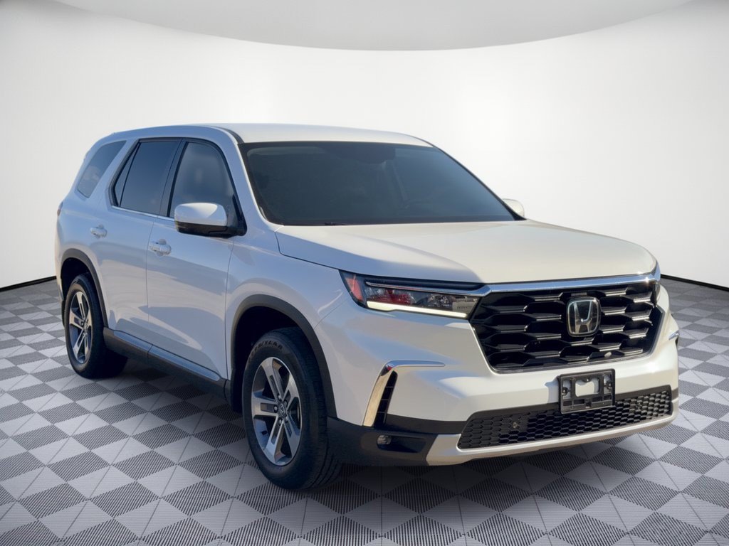Used 2025 Honda Pilot EX-L image 7