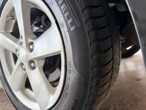 Used 2015 Kia Optima LX image 25