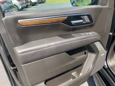 Used 2026 Chevrolet Tahoe High Country w/ Sun And Tow Package AWD/4WD image 21