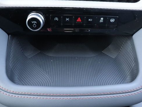 New 2026 Ford Explorer Active image 27