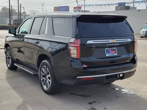 Used 2022 Chevrolet Tahoe LT w/ Luxury Package image 5