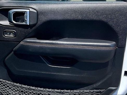 Used 2019 Jeep Wrangler Unlimited Rubicon AWD/4WD image 27
