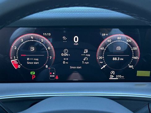 New 2026 Volkswagen Tiguan SE R-Line FWD image 22