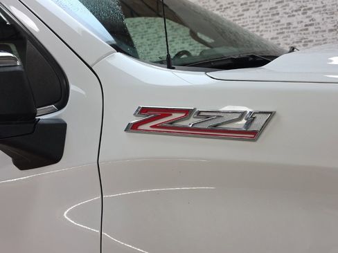 Used 2022 Chevrolet Silverado 1500 LTZ w/ LTZ Convenience Package II image 13