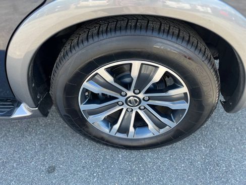 Used 2020 Nissan Armada SL w/ Premium Package RWD image 23