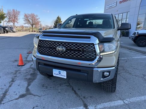 Used 2019 Toyota Tundra SR5 image 7