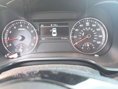 Used 2023 Kia Forte LXS FWD image 12