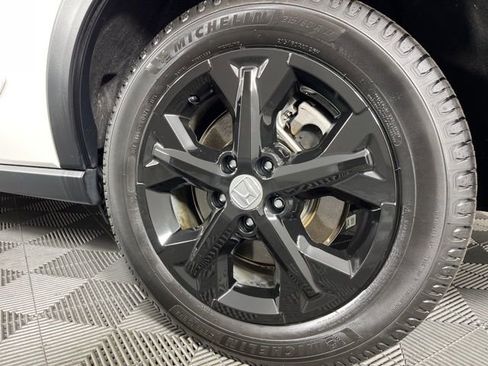 Used 2023 Honda HR-V LX image 15