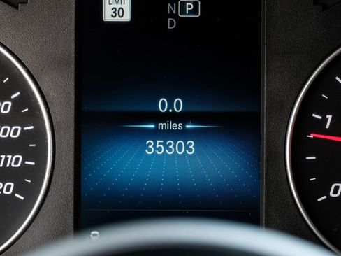 Used 2024 Mercedes-Benz Sprinter 2500 image 15