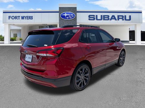 Used 2024 Chevrolet Equinox RS w/ RS Leather Package FWD image 4