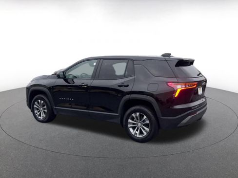 Used 2025 Chevrolet Equinox LT image 10