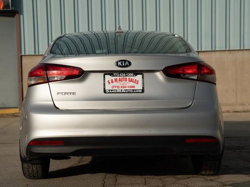 Used 2018 Kia Forte LX FWD image 14