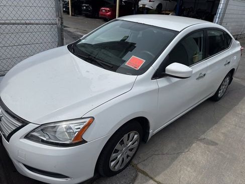 Used 2015 Nissan Sentra S image 2