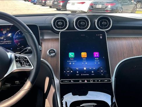 New 2025 Mercedes-Benz GLC 300 4MATIC image 6