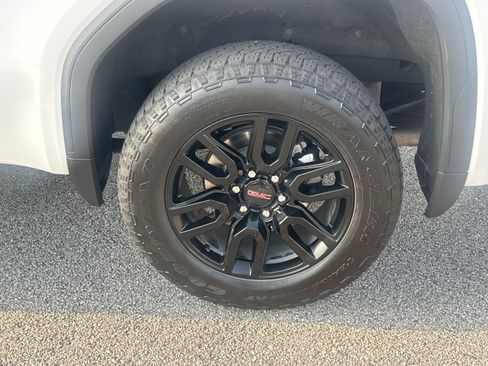 Used 2025 GMC Sierra 1500 Elevation AWD/4WD image 19
