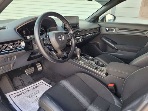 Used 2025 Honda Civic Sport image 10
