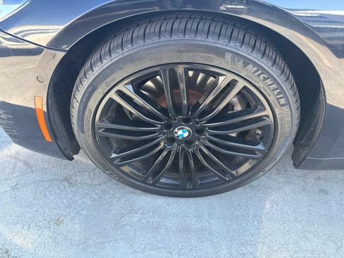 Used 2019 BMW 540i w/ M Sport Package RWD image 3