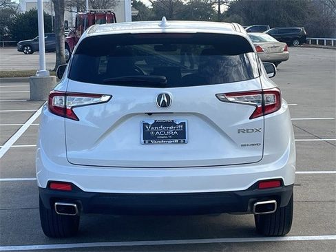 Used 2024 Acura RDX SH-AWD image 4