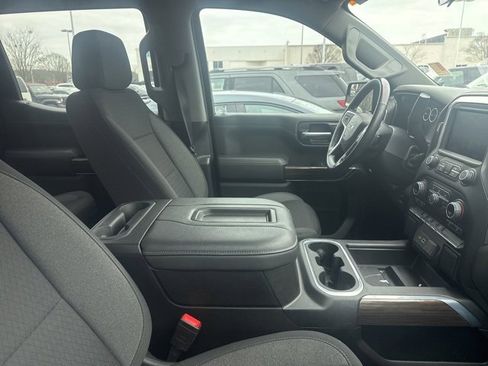 Used 2022 Chevrolet Silverado 1500 LT Trail Boss w/ Bed Protection Package image 10