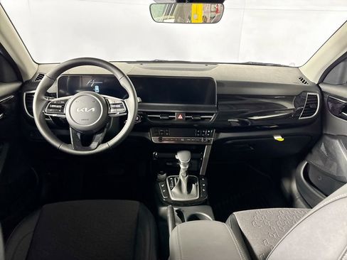 New 2026 Kia Seltos S image 12