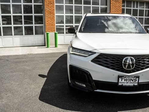 Used 2025 Acura MDX A-Spec AWD/4WD image 38