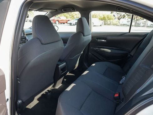 Used 2021 Toyota Corolla SE FWD image 18