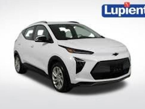 Used 2023 Chevrolet Bolt LT w/ Driver Confidence Package image 1