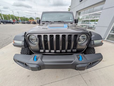 Used 2022 Jeep Wrangler Unlimited Rubicon 4xe w/ Cold Weather Group image 9