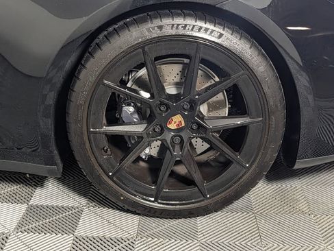 Certified 2025 Porsche 911 Carrera RWD image 12