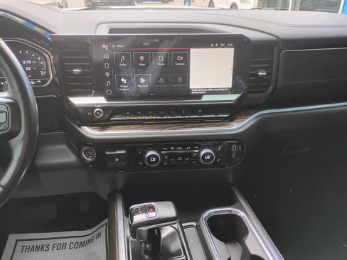 Used 2023 GMC Sierra 1500 Elevation w/ Preferred Package AWD/4WD image 16
