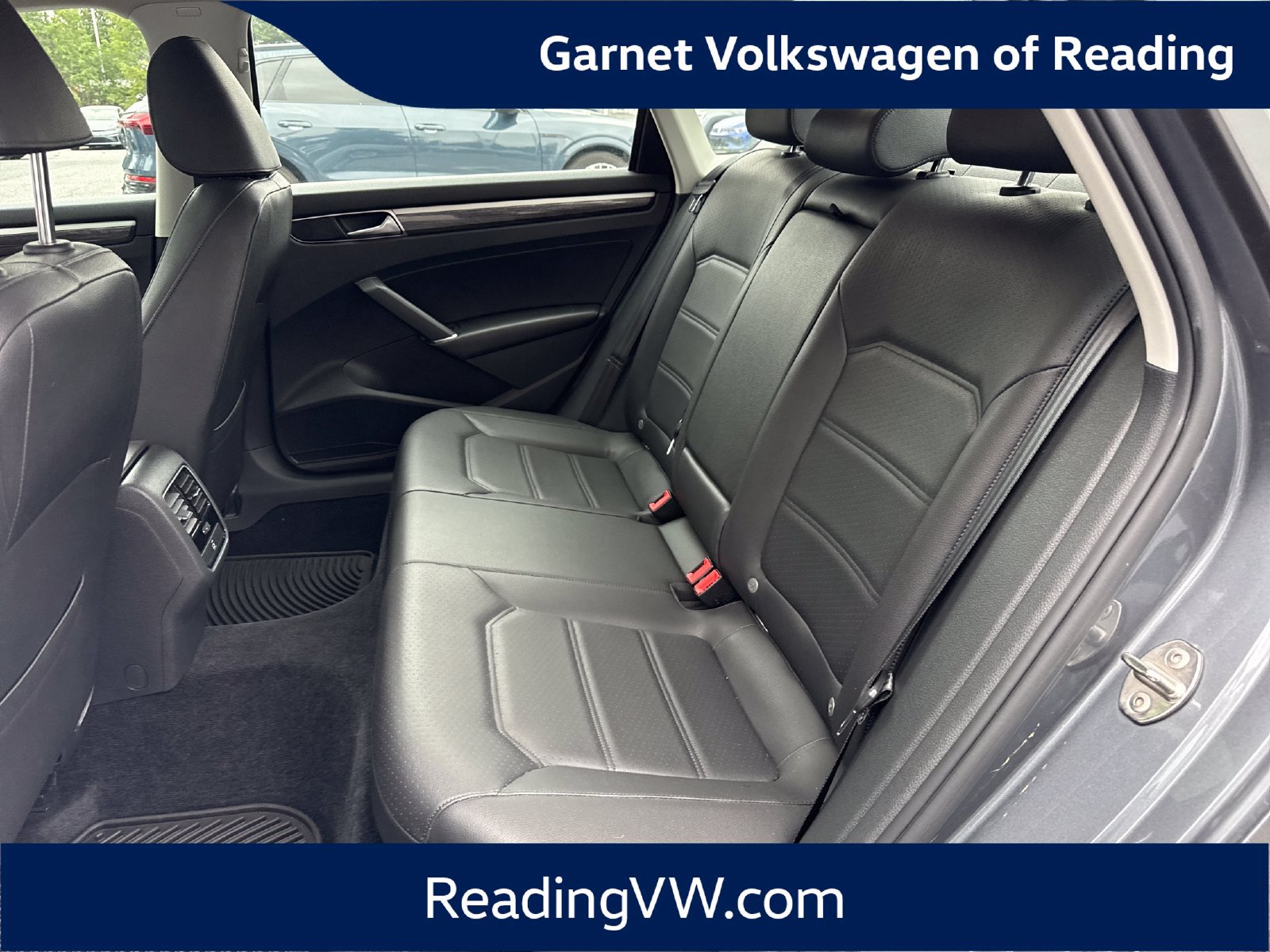 Used 2018 Volkswagen Passat 2.0T SE FWD image 13