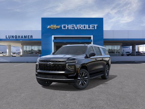 New 2026 Chevrolet Suburban LS w/ LS Custom Edition AWD/4WD image 32