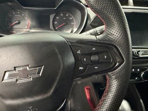 Used 2023 Chevrolet TrailBlazer RS w/ Convenience Package FWD image 12