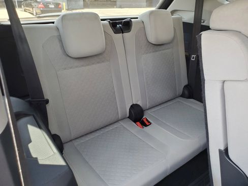 Used 2019 Volkswagen Tiguan S w/ Driver Assistance Package image 84