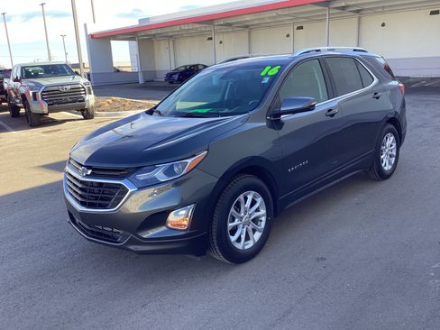 Used 2019 Chevrolet Equinox LT image 4