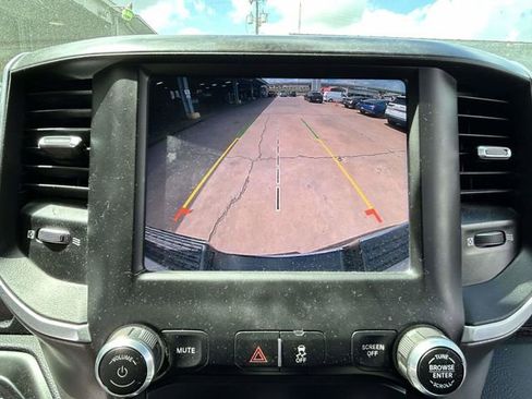 Used 2022 RAM 2500 Big Horn w/ Level 1 Equipment Group image 15