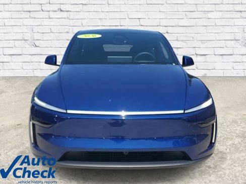 Used 2026 Tesla Model Y 2WD image 6
