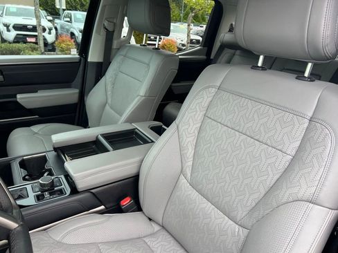 Used 2023 Toyota Tundra Limited w/ TRD Off-Road Package AWD/4WD image 15