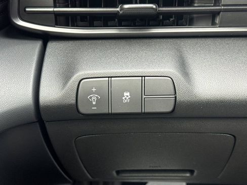 New 2026 Hyundai Elantra SEL Sport Premium FWD image 30