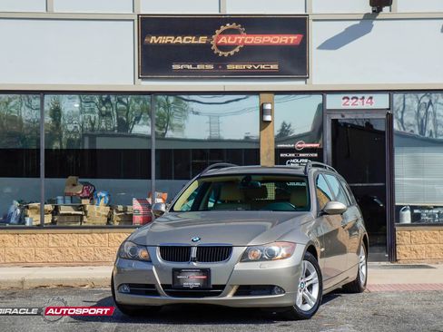 Used 2008 BMW 328xi Wagon w/ Premium Pkg AWD/4WD image 1