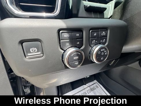 Used 2024 GMC Sierra 3500 Denali Ultimate AWD/4WD image 30