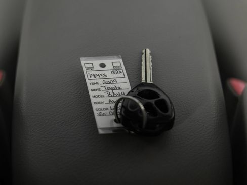 Used 2009 Toyota RAV4 AWD image 35